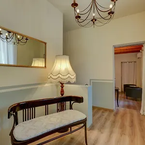  Bed & Breakfast La Contessa Italia