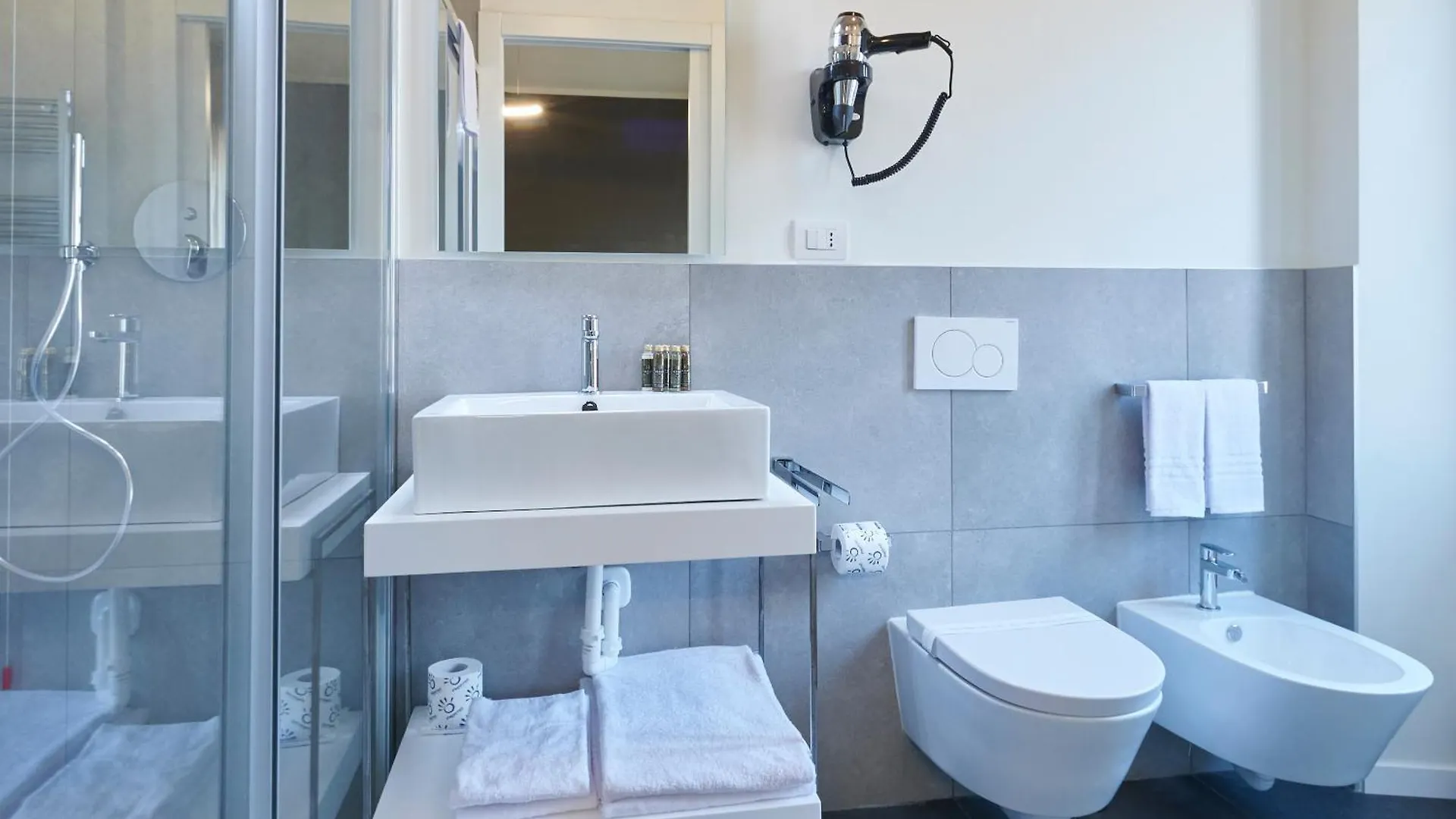 White Ribbon Hotel Milan